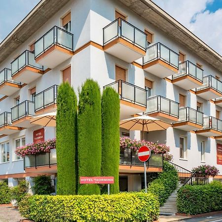 Hotel Taormina バルドリーノ エクステリア 写真