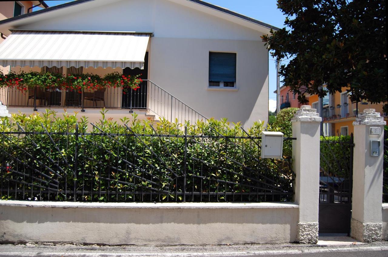 Hotel Taormina バルドリーノ エクステリア 写真