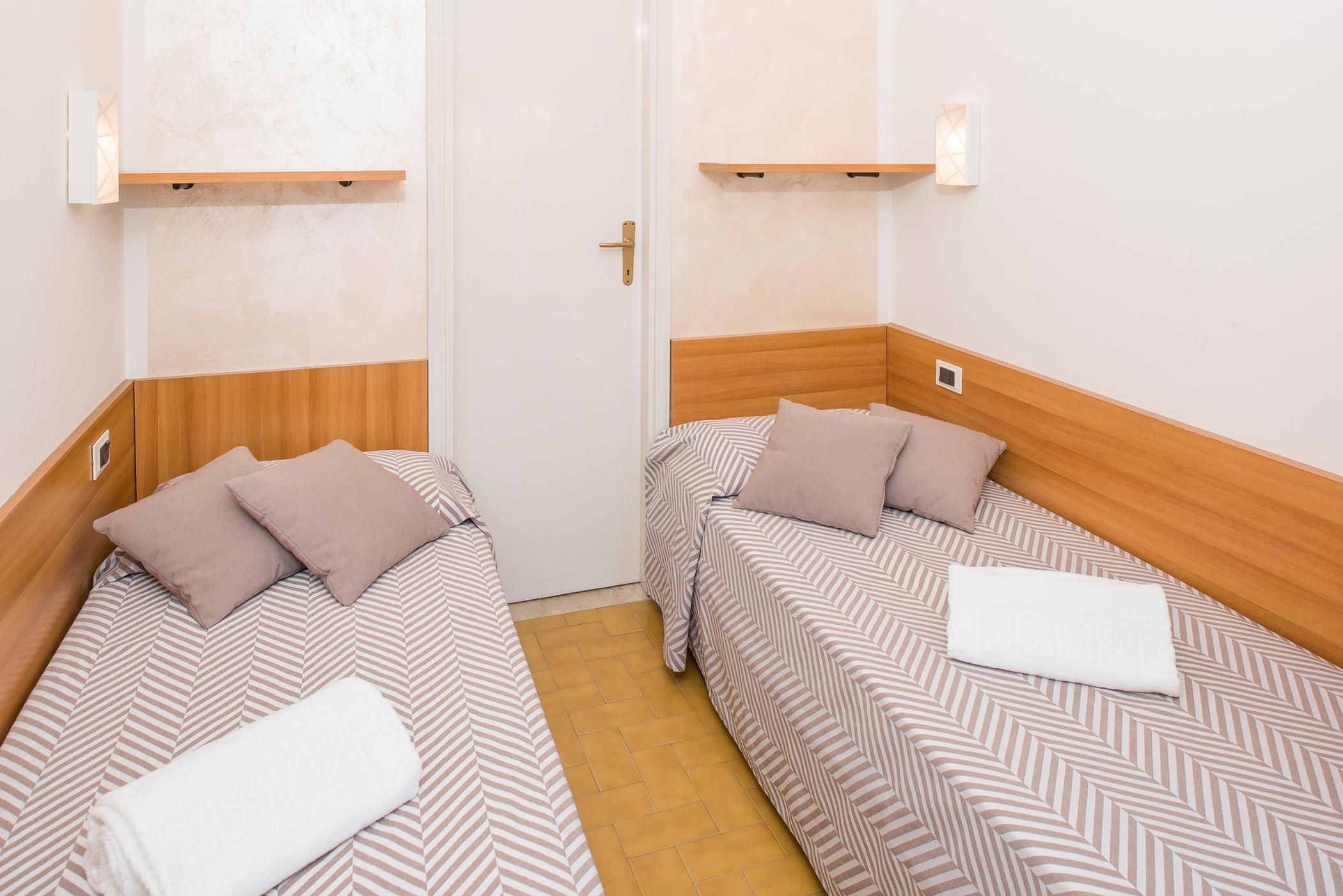 Hotel Taormina バルドリーノ エクステリア 写真