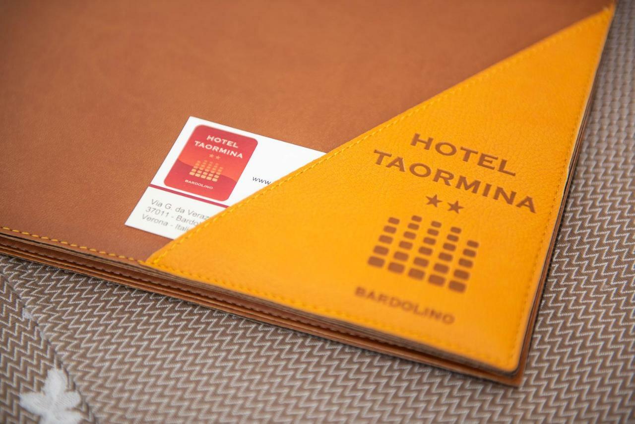 Hotel Taormina バルドリーノ エクステリア 写真